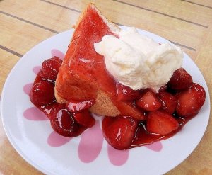 strawberries-688162_640